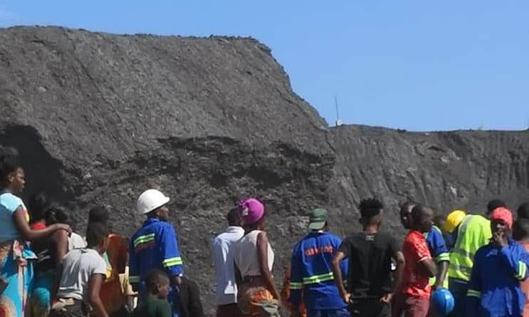 SMALL-SCALE MINERS CAUTION ON SAFETY AS CALLS GROW TO HAND OVER BLACK MOUNTAINS TO YOUTHS
