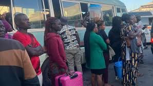 COMMUTERS REJECT K1 BUS FARE REDUCTION AS INADEQUATE