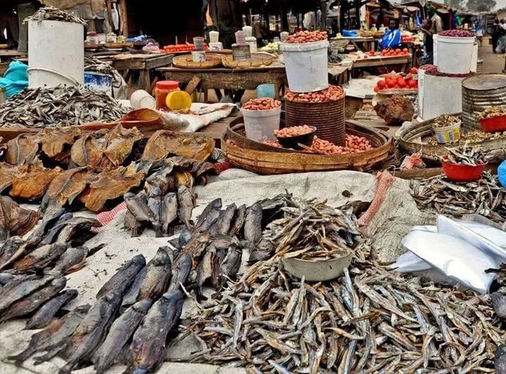 COMMERCE MINISTER PREDICTS KWACHA GAINS TO EASE COST OF LIVING IN 60 DAYS