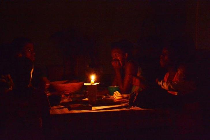 FORMER ENERGY MINISTER CALLS FOR INDEPENDENT INQUIRY INTO ENERGY CRISIS